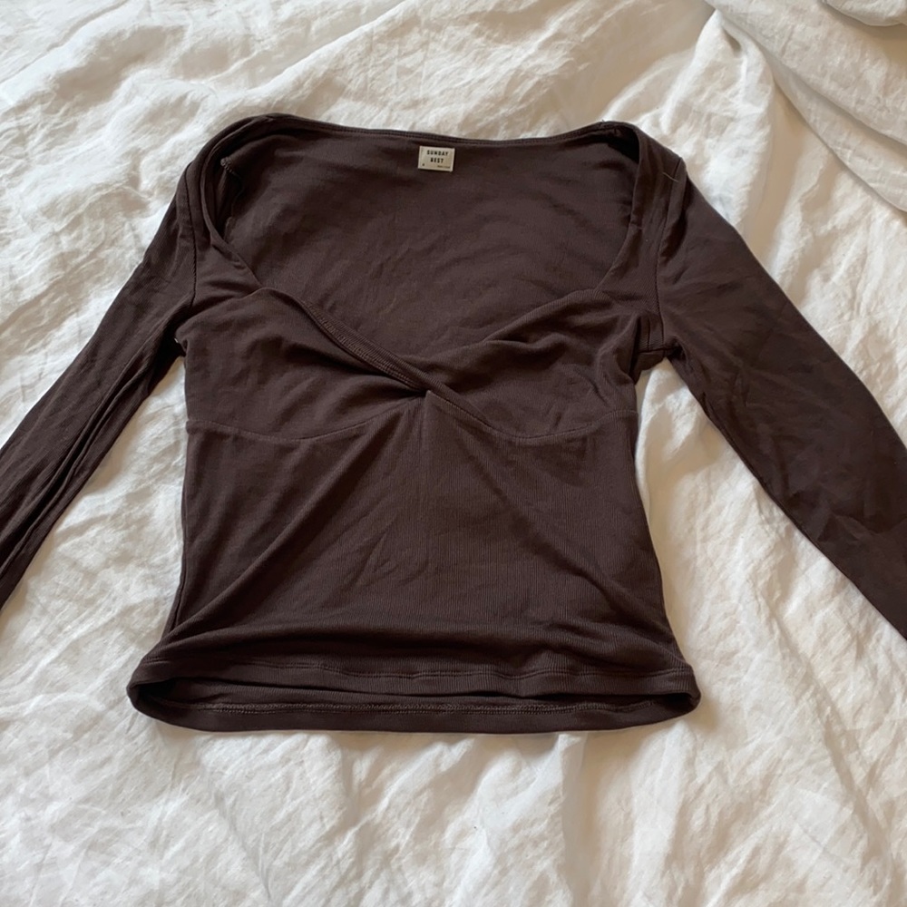 Aritzia long sleeve